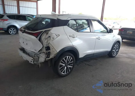 2022 Nissan Kicks Sv Xtronic Cvt из США, поврежденный, VIN 3N1CP5CV9NL522409